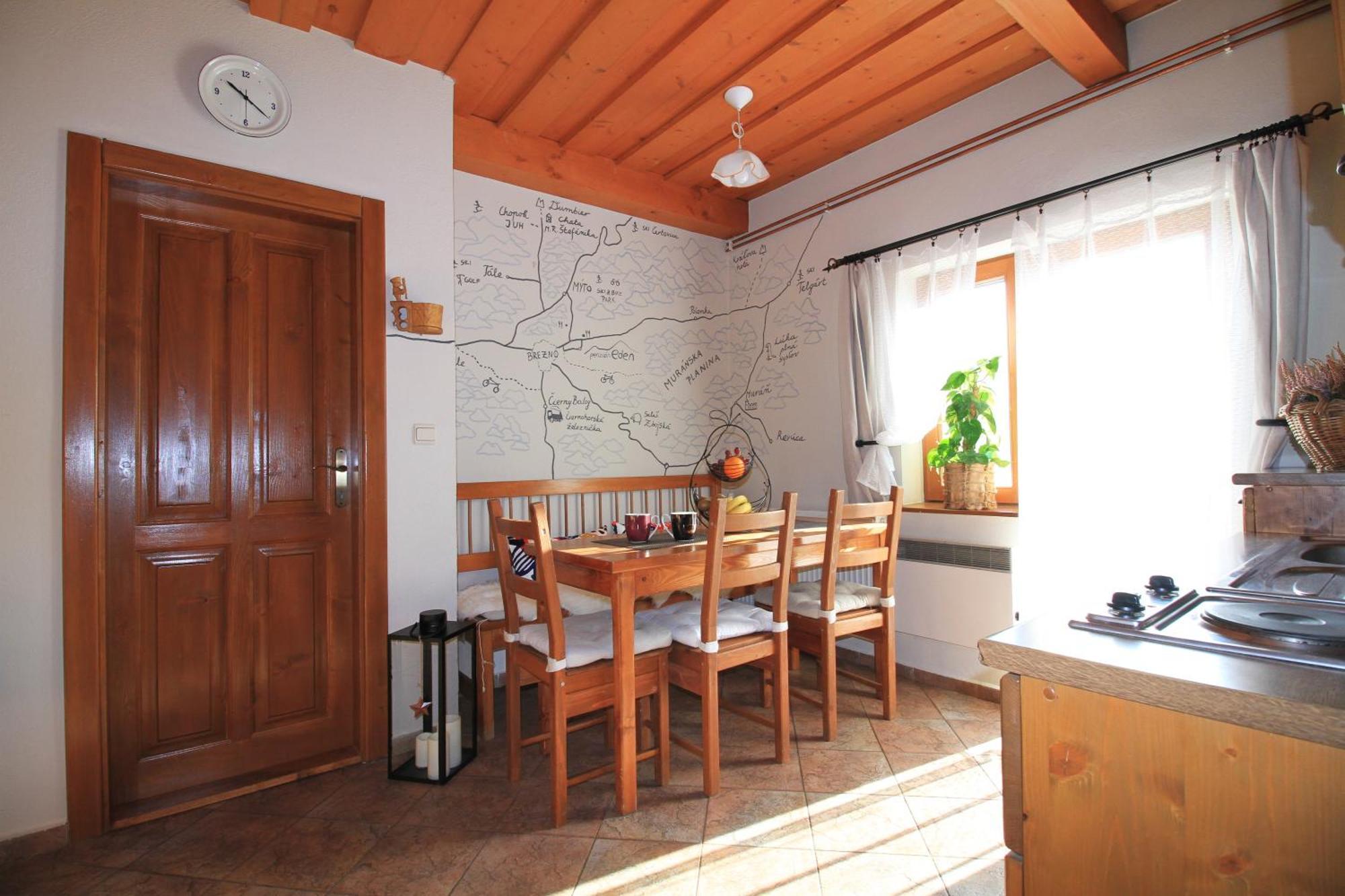 Eden Guest House Breznóbánya Kültér fotó