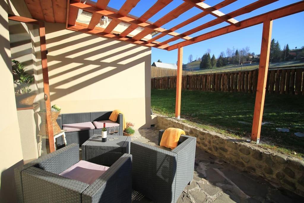 Eden Guest House Breznóbánya Kültér fotó